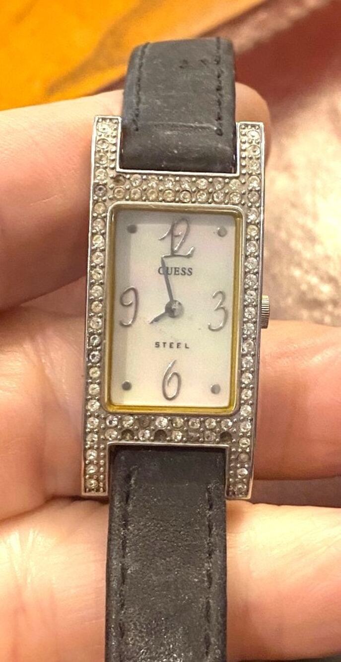 Women's Silver Tone 18mm Guess Steel Watch, Crystal Accents,G85836L, WR